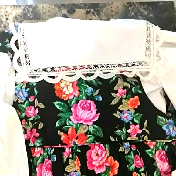 Rare Editions girls size floral 4 dress with battenburg lace detail top (set). - Picture 4 of 8